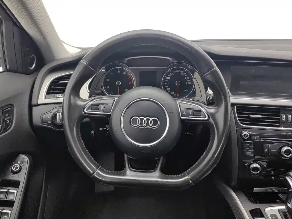 Audi A4 2012 — фото 11