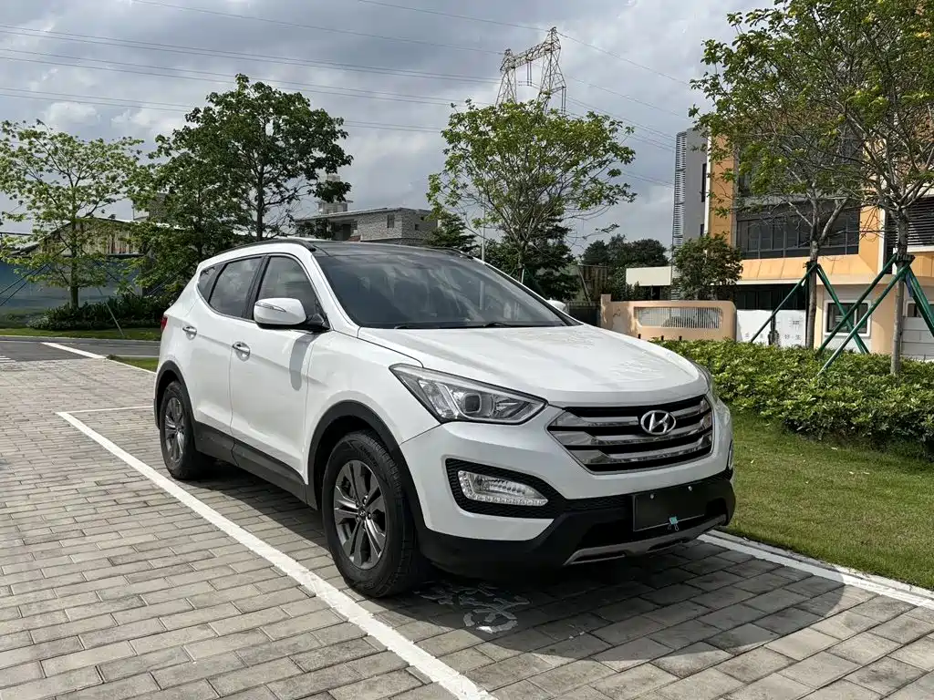 Hyundai Santa Fe 2016 — фото 2