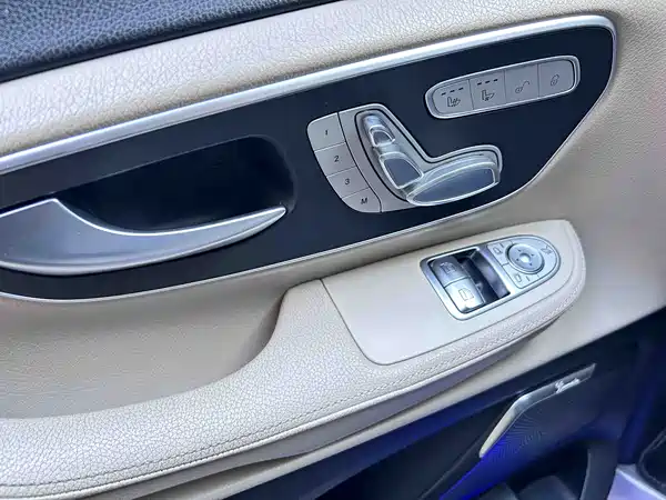 Mercedes-Benz V-Class 2020