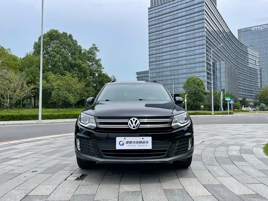 Volkswagen Tiguan 2019 — фото 2