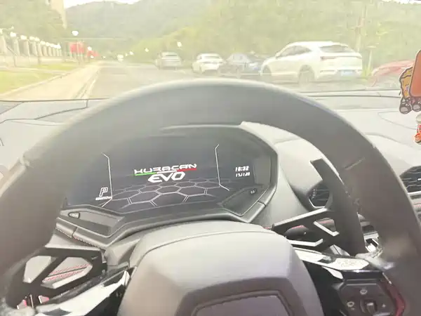 Lamborghini Huracan 2020
