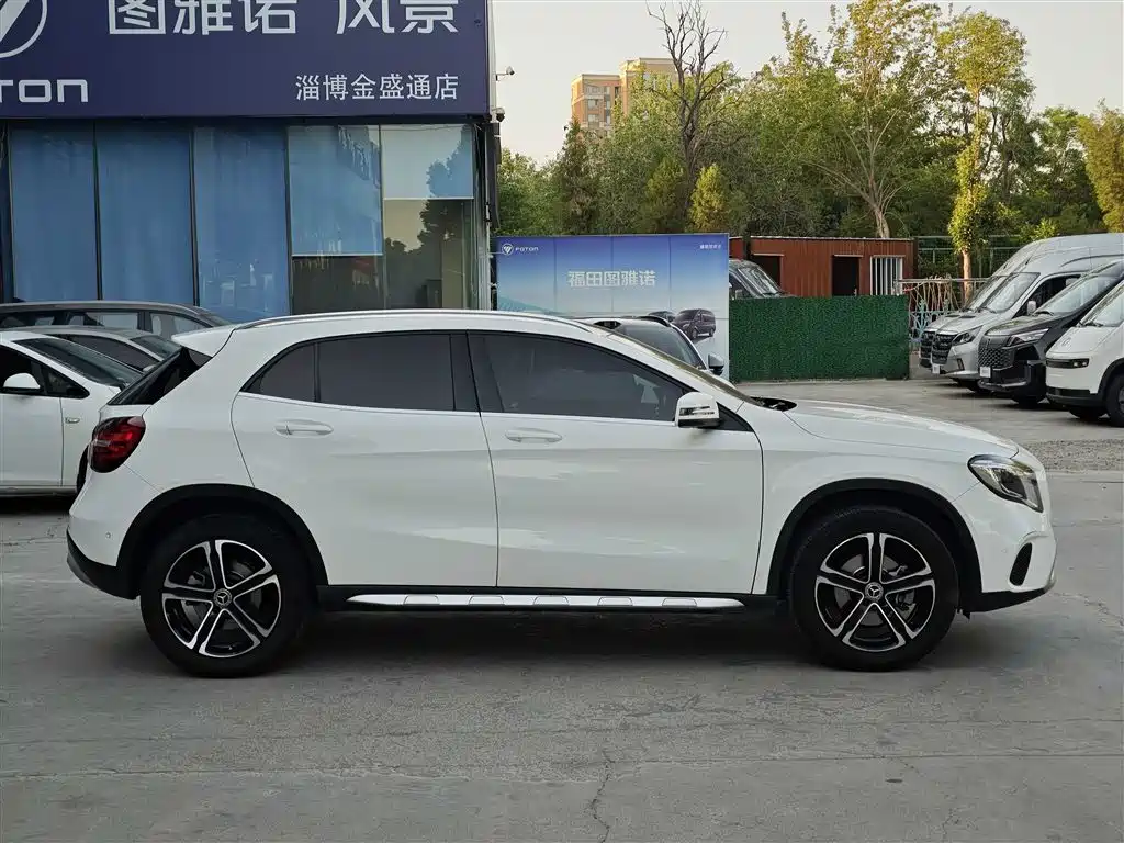 Mercedes-Benz GLA 2018 — фото 3