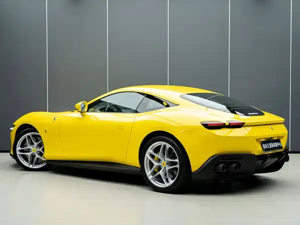 Ferrari Roma 2022