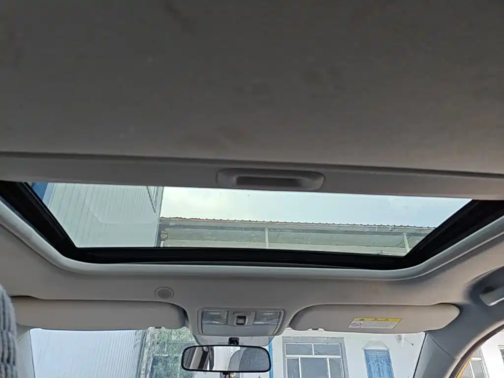 Kia KX1 2022 — фото 9