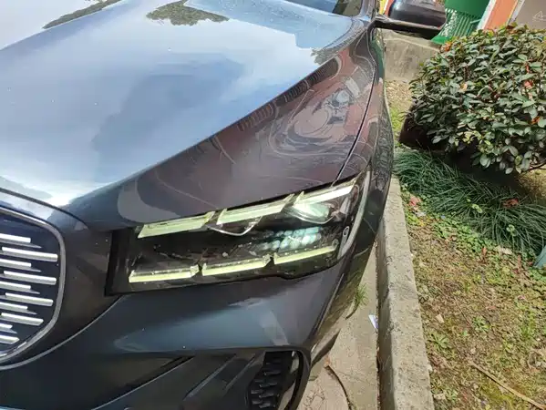 Geely Xingyue L 2022