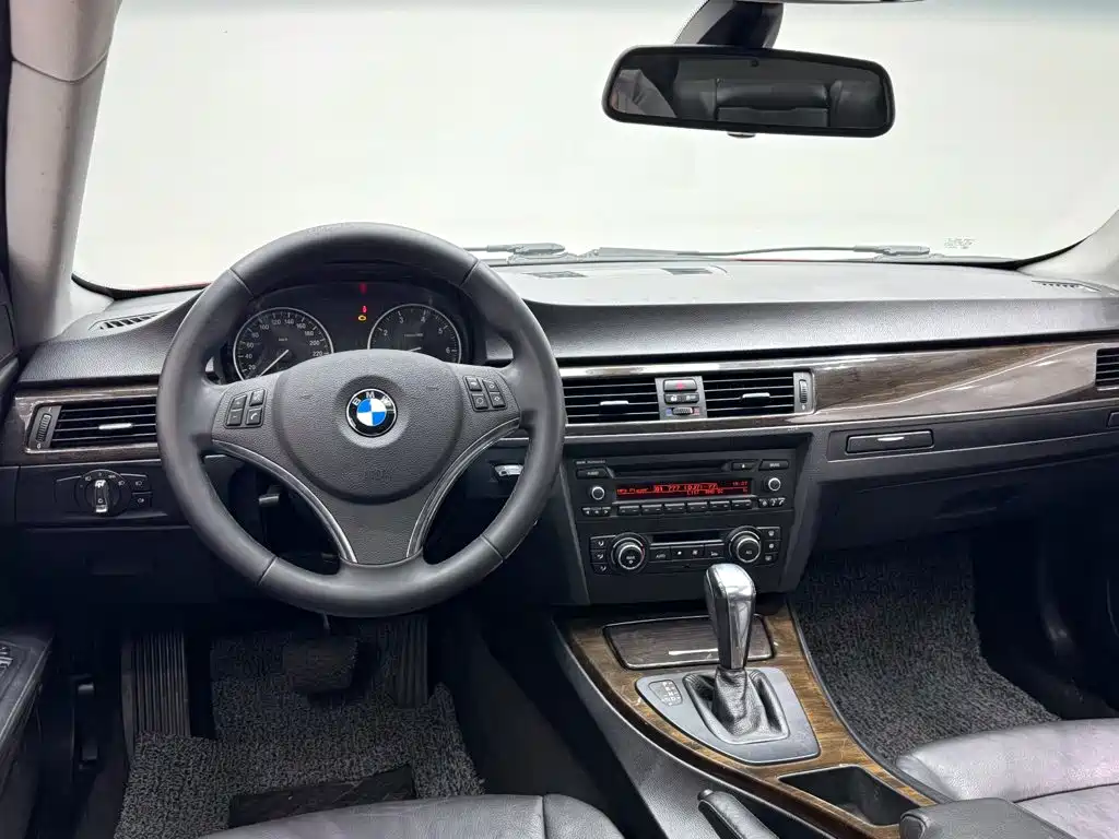 BMW 3 Series 2013 — фото 15