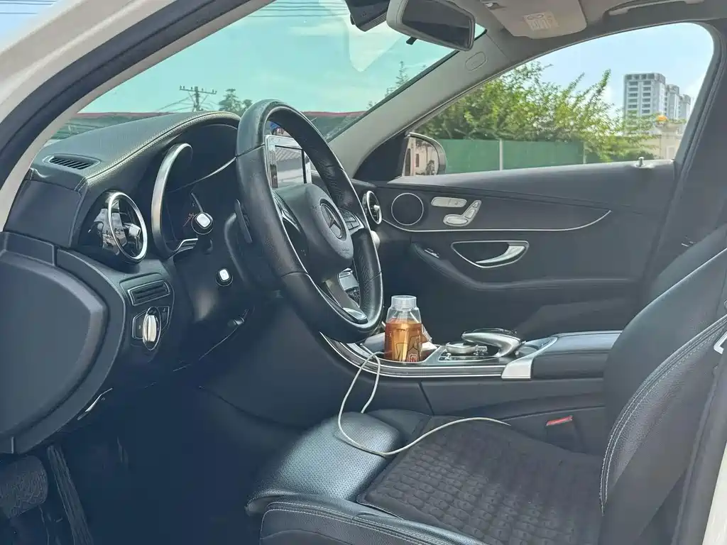 Mercedes-Benz C-Class 2018 — фото 4