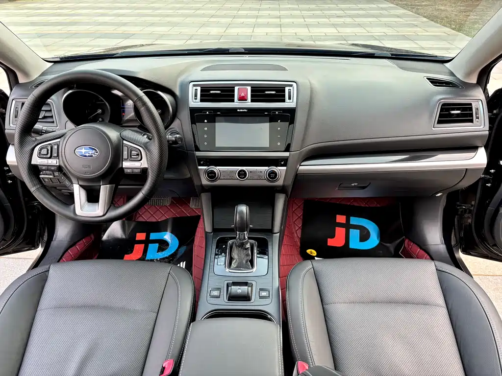 Subaru Outback 2015 — фото 21