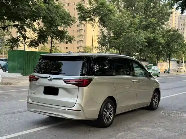 Buick GL8 2022
