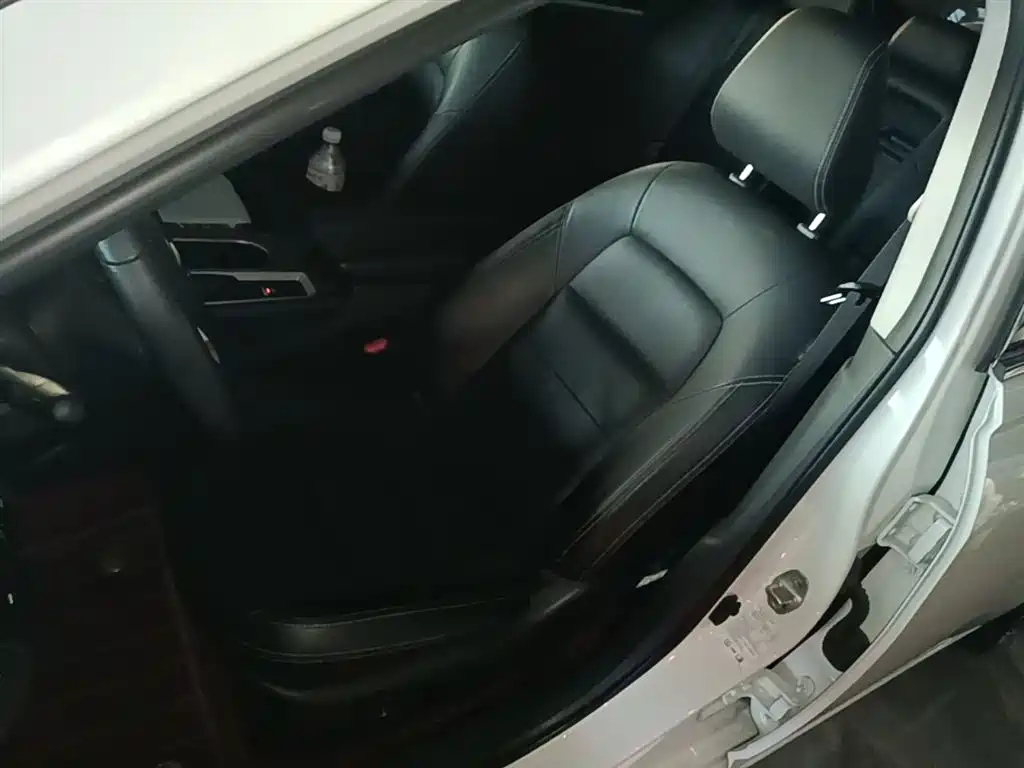 Nissan Teana 2022 — фото 15