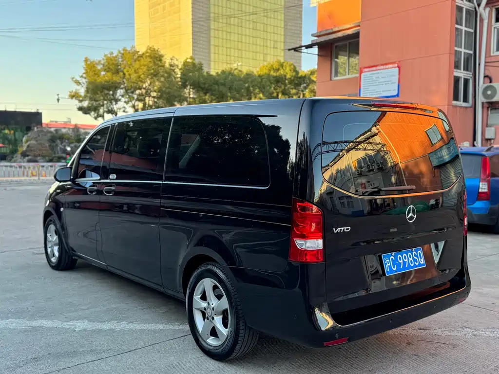 Mercedes-Benz Vito 2018 — фото 13