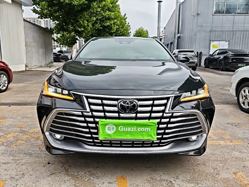 Toyota Avalon 2025