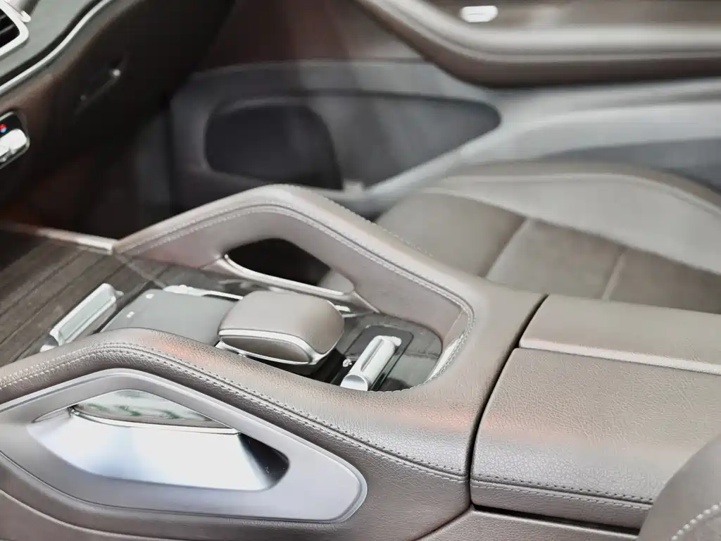 Mercedes-Benz GLE 2020 — фото 17