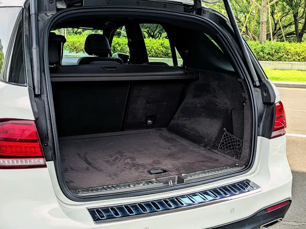 Mercedes-Benz GLE 2018 — фото 16