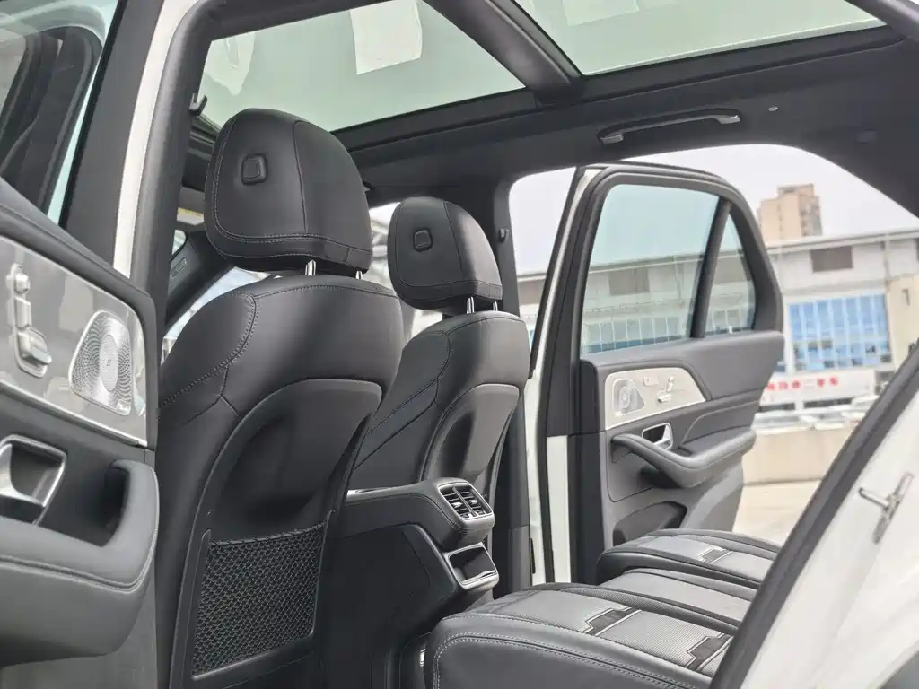 Mercedes-Benz GLE AMG 2020 — фото 18