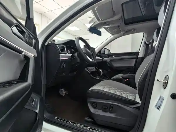 Volkswagen Tayron 2023