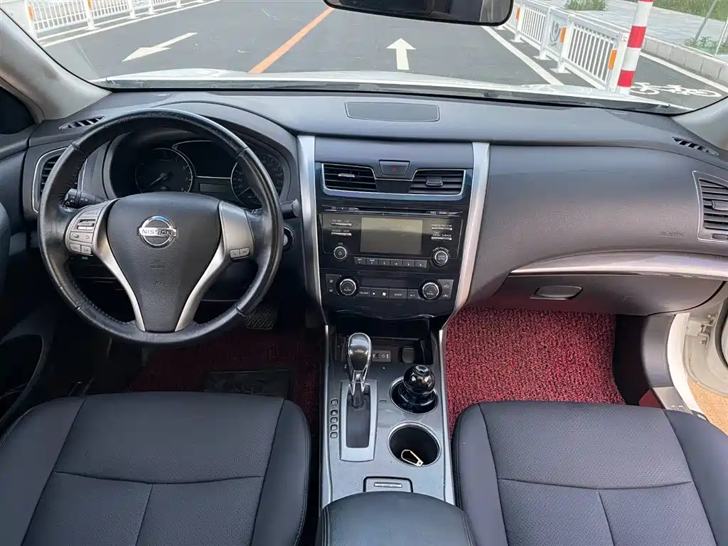 Nissan Teana 2014
