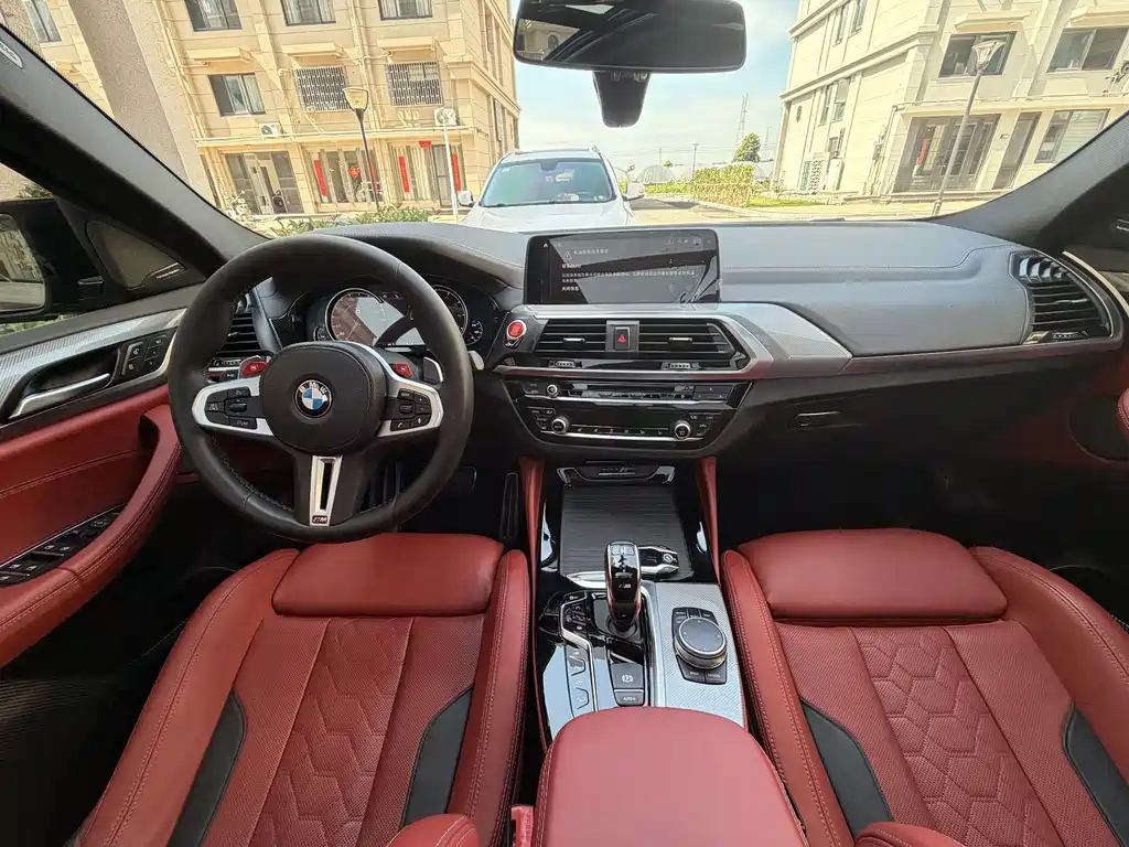 BMW X4 M 2020 — фото 9