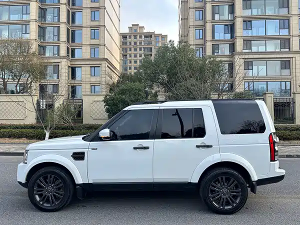 Land Rover Discovery 2017