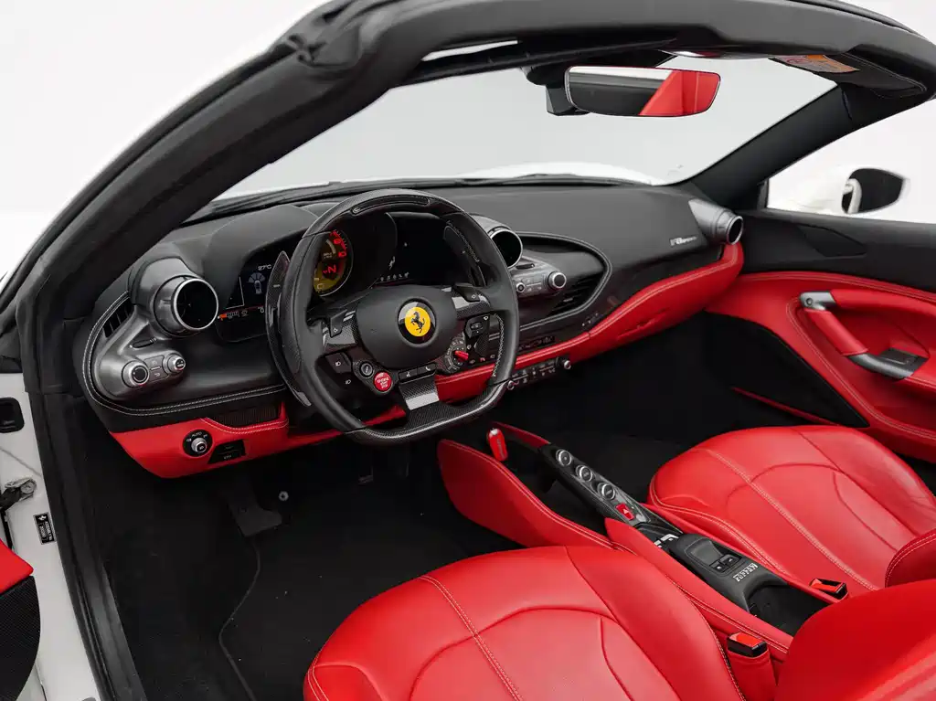 Ferrari F8 2022 — фото 13