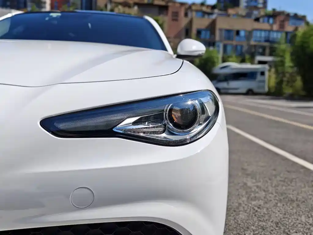 Alfa Romeo Giulia Juliet 2017 — фото 32
