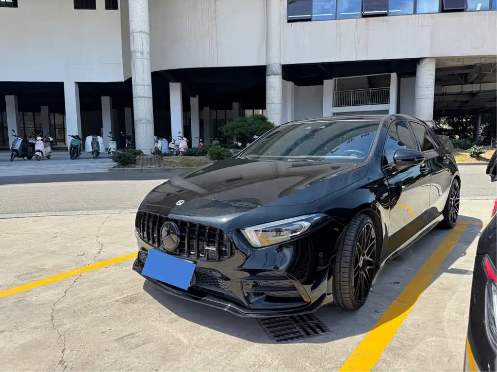 Mercedes-Benz A-Class AMG 2021