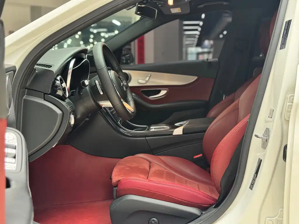 Mercedes-Benz C-Class 2019