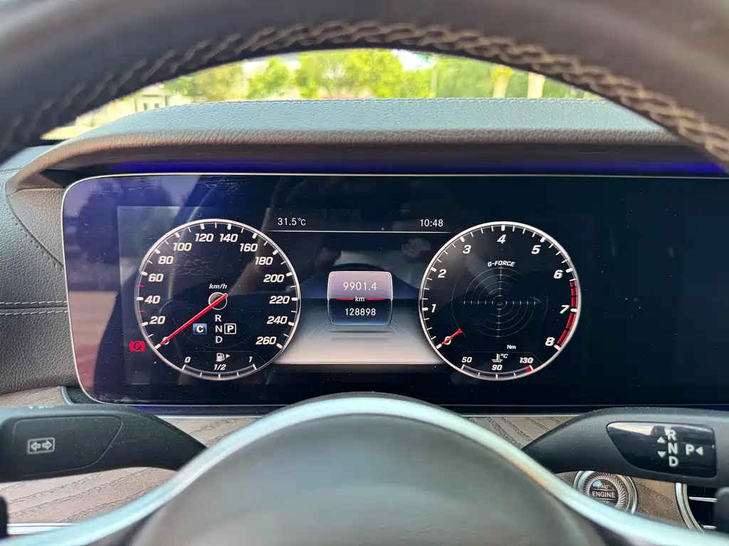 Mercedes-Benz E-Class 2020 — фото 11