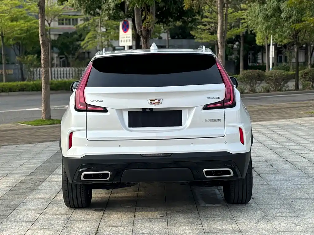 Cadillac XT4 2025 — фото 5