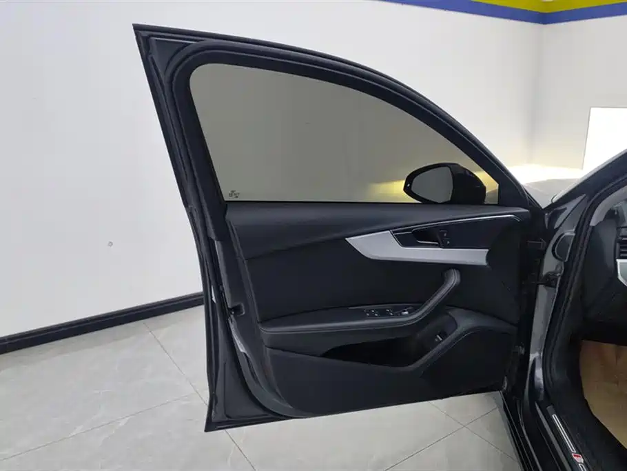 Audi A4L 2022