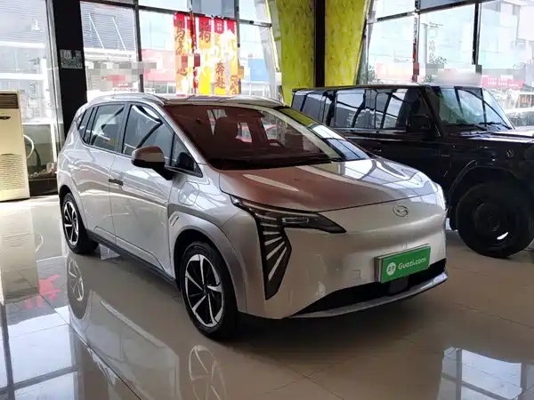 Aion Y 2025
