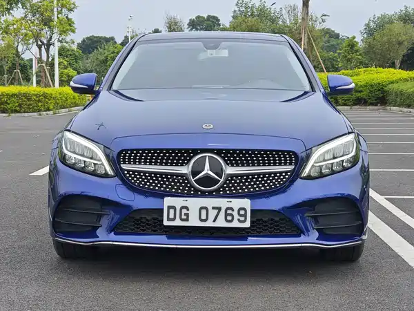 Mercedes-Benz C-Class 2019