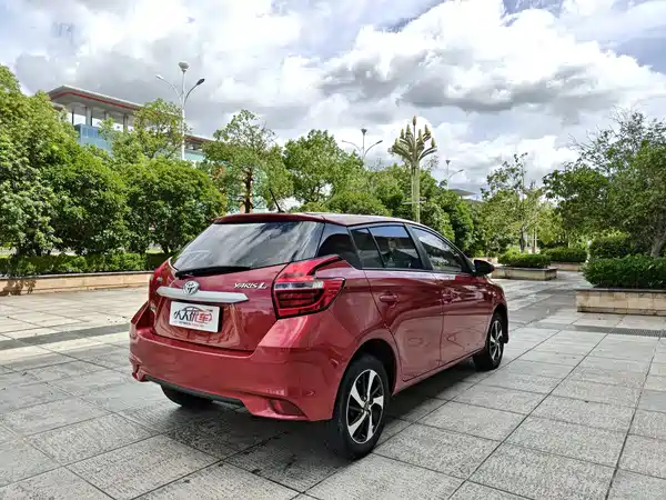 Toyota Yaris L 2019