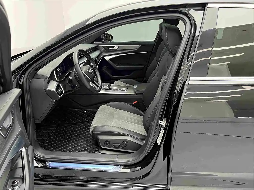 Audi A6L 2022 — фото 12