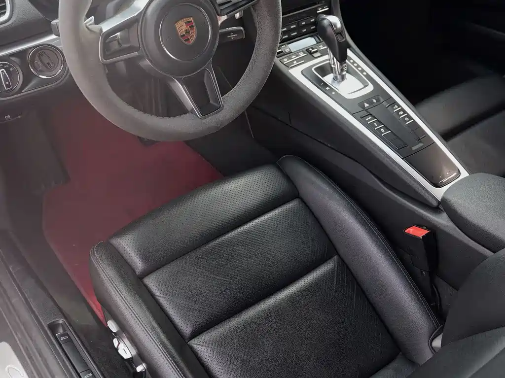Porsche 718 2018 — фото 10