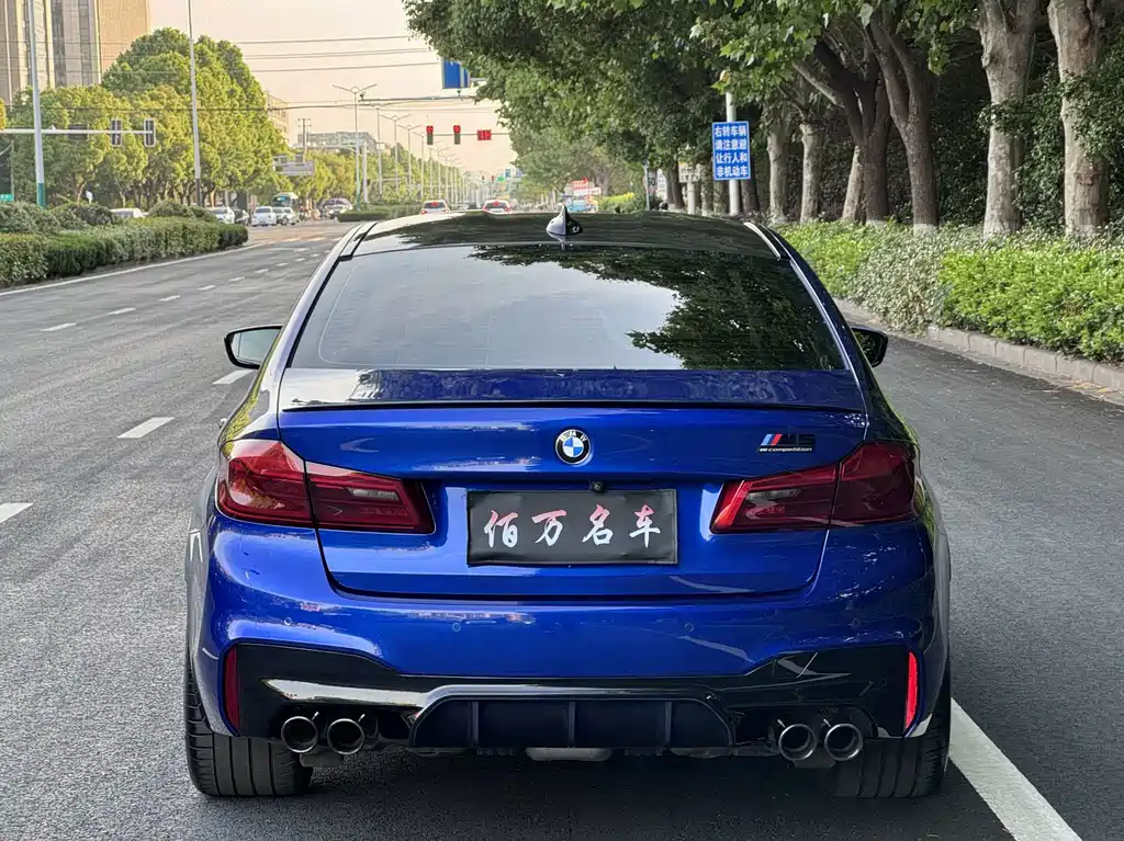 BMW M5 2019 — фото 5
