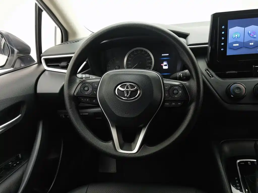 Toyota Corolla 2021 — фото 11