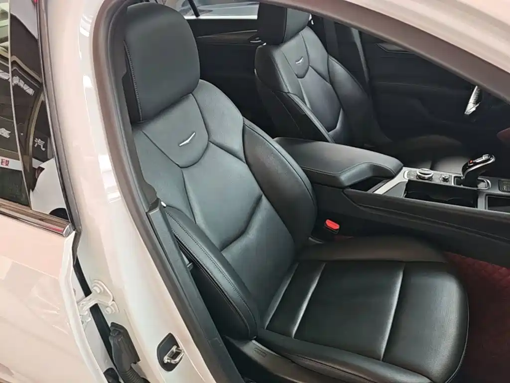Cadillac CT5 2020 — фото 25