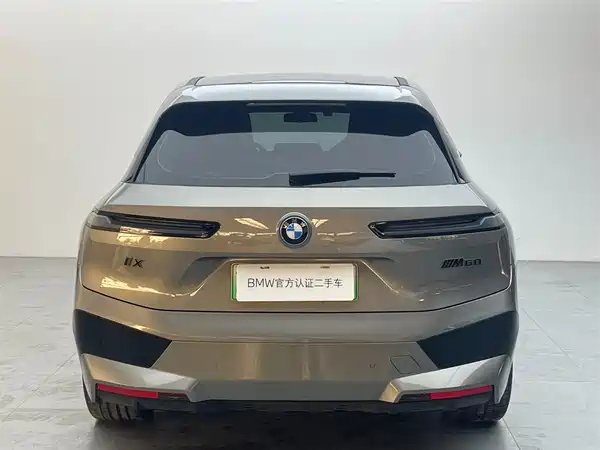BMW iX M60 2022