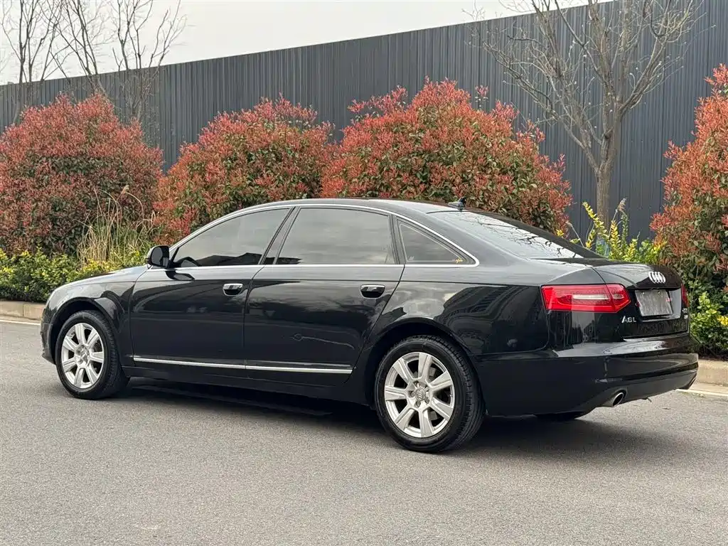 Audi A6L 2011