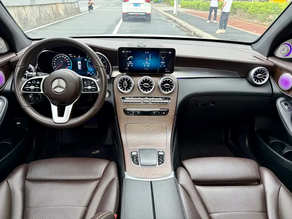 Mercedes-Benz GLC 2020 — фото 25