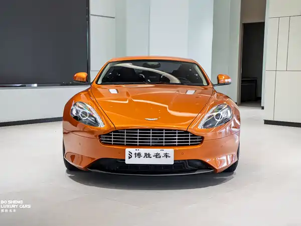 Aston Martin Virage 2012
