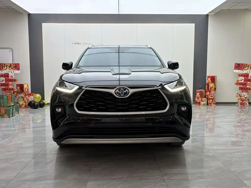 Toyota Highlander 2023