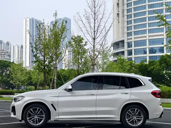 BMW X3 2021