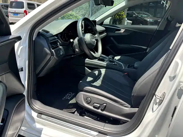 Audi A4L 2022