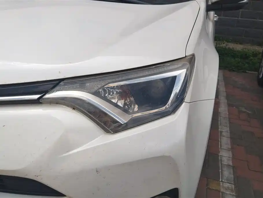 Toyota RAV4 2018