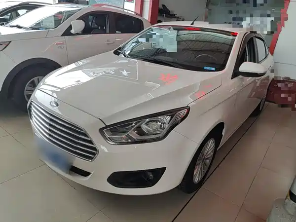 Ford Escort 2015