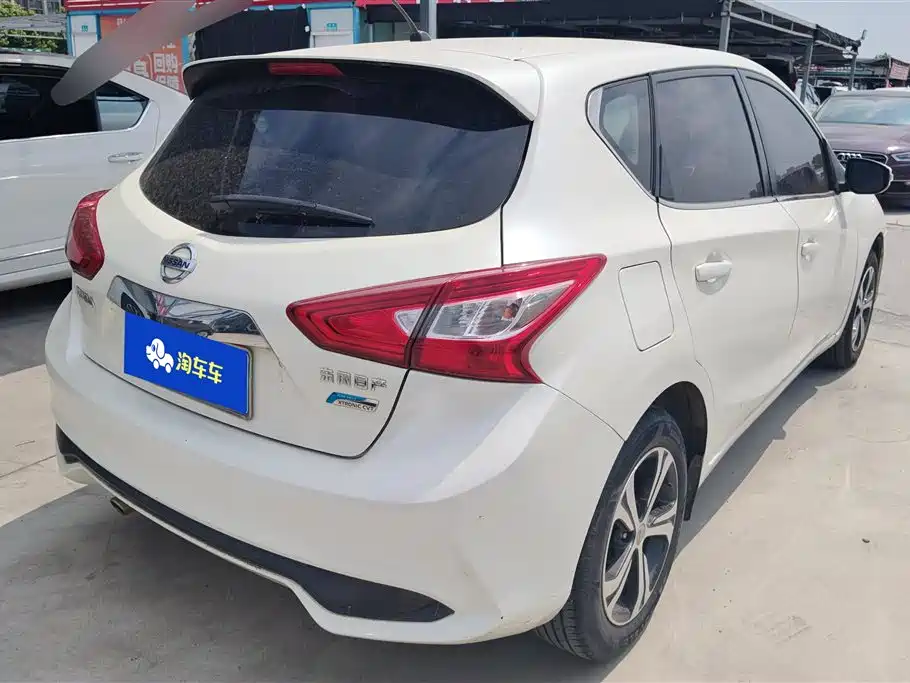 Nissan Tiida 2017