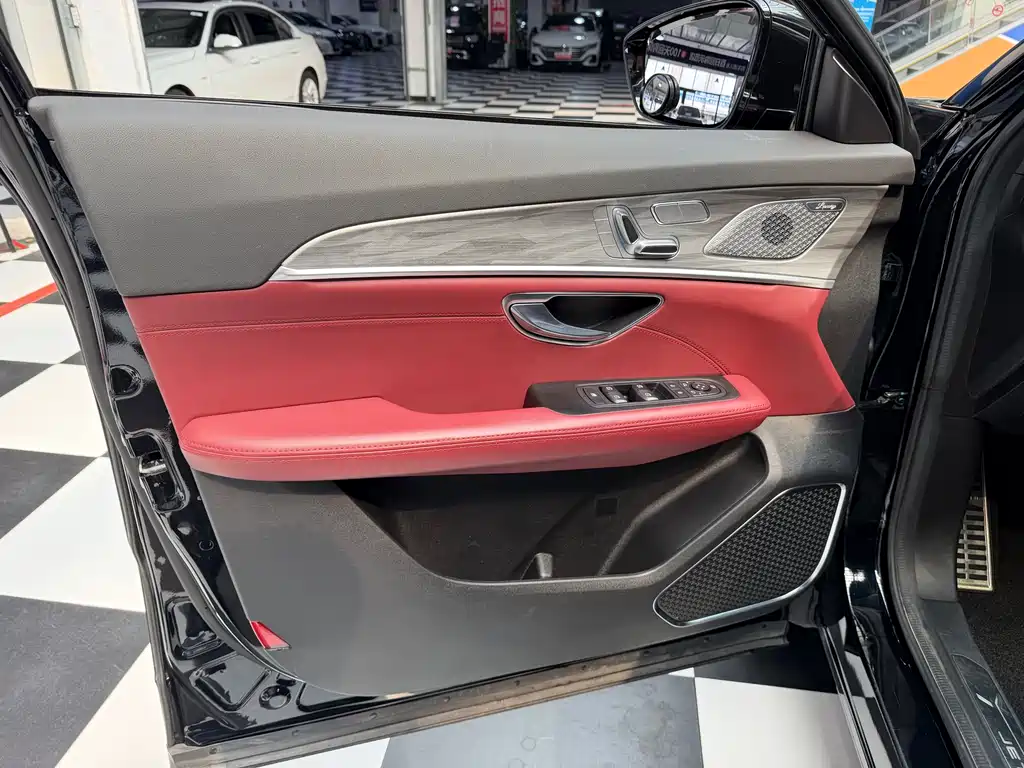 Jetour X70 PLUS 2022