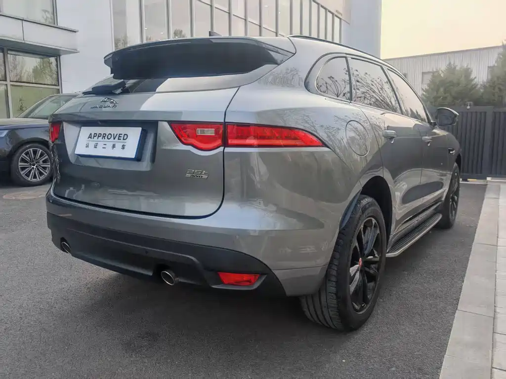 Jaguar F-PACE 2020 — фото 4
